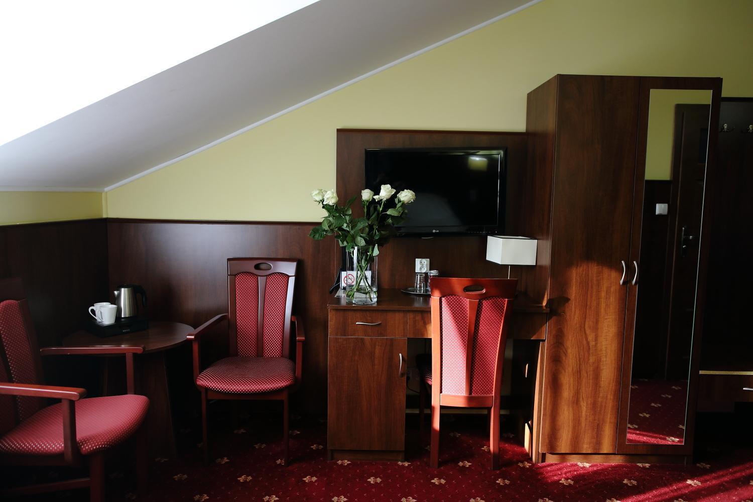 Hotel Kalchem Brzozie Eksteriør billede
