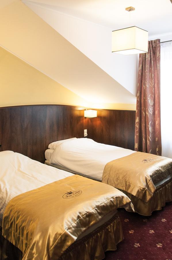 Hotel Kalchem Brzozie Eksteriør billede